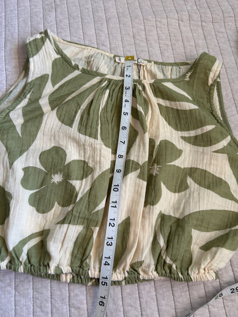 Nwt salty lemon gauze, 100% cotton boho floral green cream crop tank top L - Picture 9 of 10